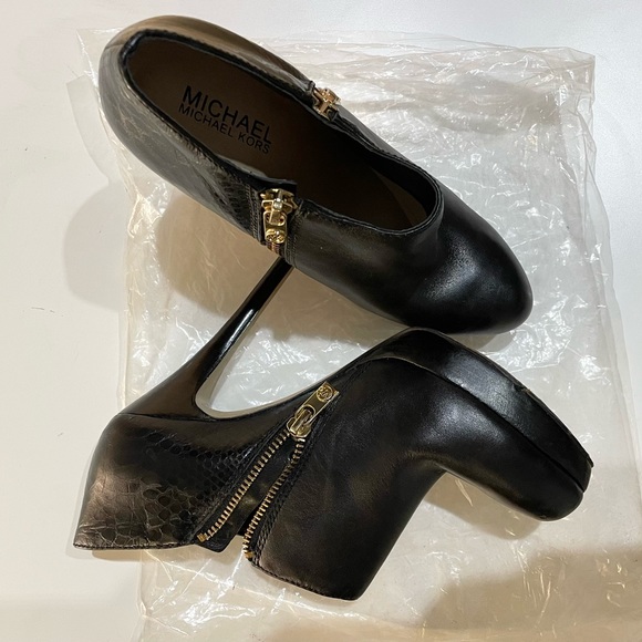 Michael Kors platform leather heeled bootie - Picture 1 of 5